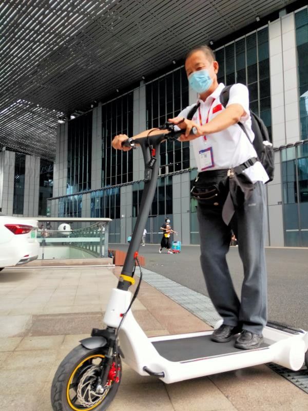15.6inch 3 Wheel Stroller  Electric Balance Scooter